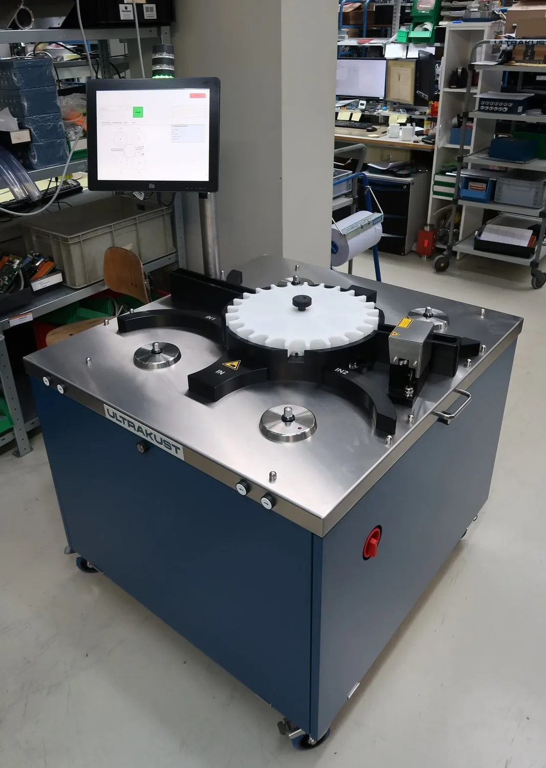 Kompakte Laborautomatisierung von Ultrakust